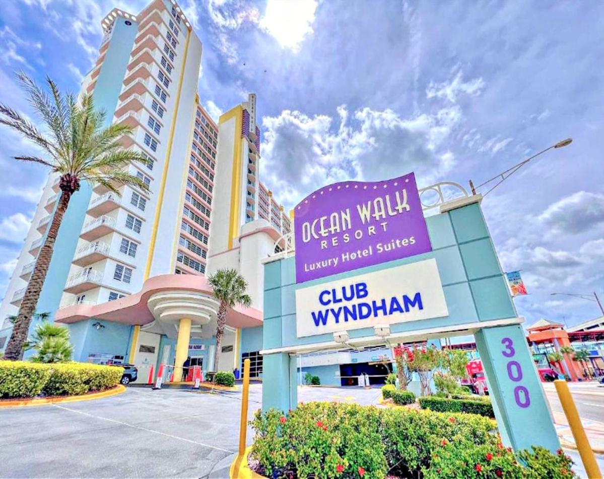 Direct Oceanfront 2 Bedroom Ocean Walk 3 Balconies 1601 Apartment
