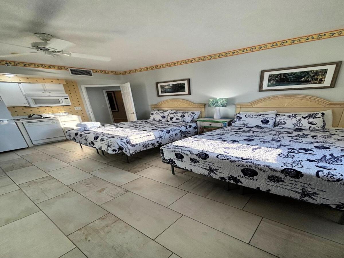 Direct Oceanfront 2 Bedroom Ocean Walk 3 Balconies 1601 *